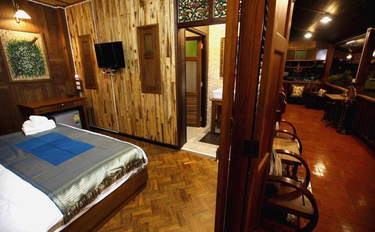 Baanthep Antique Homestay Phrae Exteriör bild